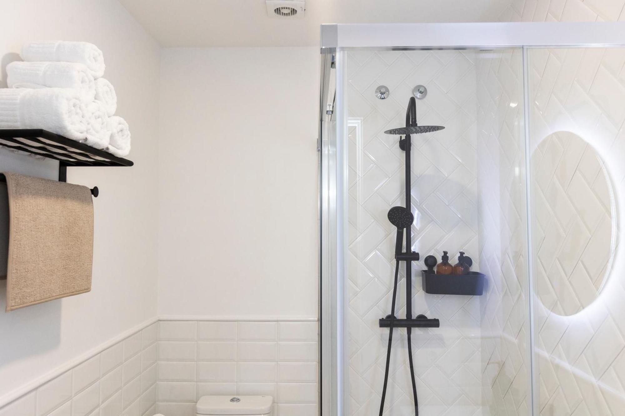 Apartamentos Gurugu Ribadeo Extérieur photo