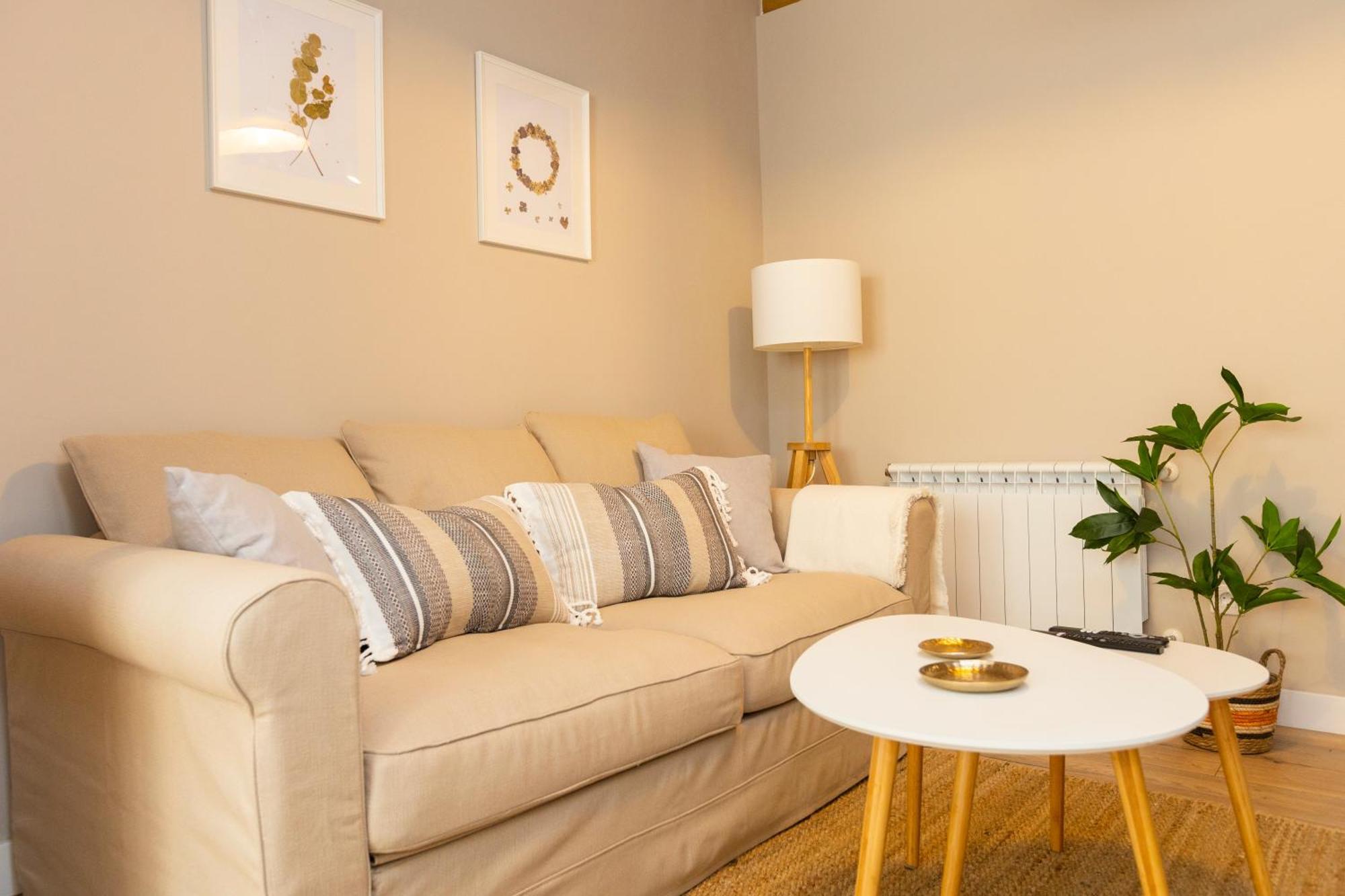 Apartamentos Gurugu Ribadeo Extérieur photo
